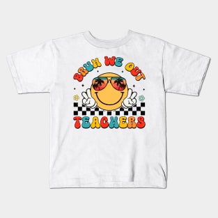 Groovy Retro Smile Face Summer Bruh We Out Teachers Kids T-Shirt